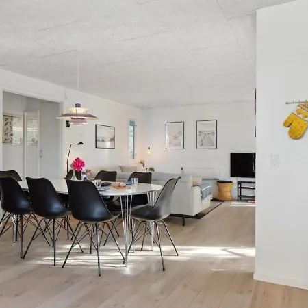 Holiday Home Asmine - 30M From The Sea By Interhome 펜션 *